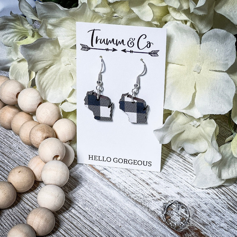 Black and white plaid Wisconsin shape earrings on a Trumm & Co Earring card 