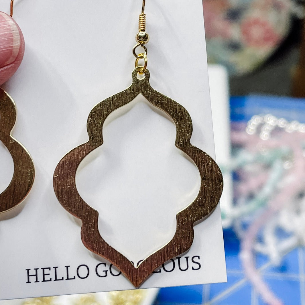 Large-Scallop-raw brass-dangle-earrings